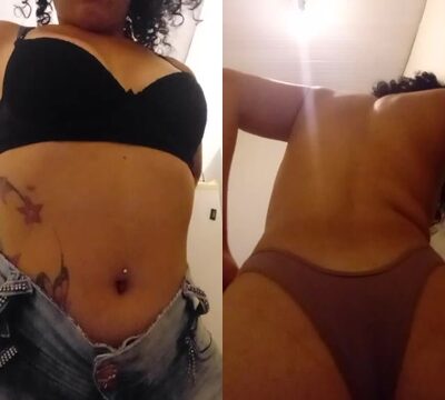 Nena caliente bailando funk para la cámara en bragas y sujetador