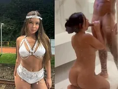 Mujer dando un espectáculo de chupar pollas