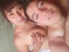 La traviesa ninfómana  grabó un vídeo casero haciéndole una deliciosa mamada a su novio para colgarlo en la red