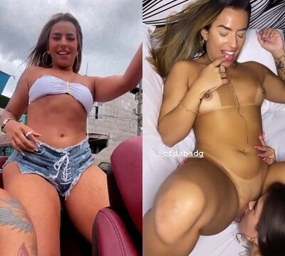 Mira como esta famosa rubia le da su coño a su amiga para que se lo chupe