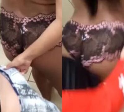 Mujer dando su coño a su novio en el baño
