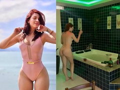 La profesora tomando un baño