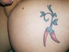 Otro video amateur superior con esta corona traviesa que consiguió ¡entrar en la polla del tío