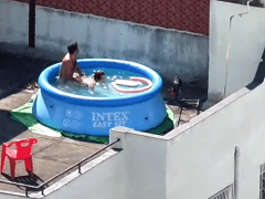 Sensacional grabación amateur brasileña de una pareja metiéndose en la piscina de Lage de Prédio – RJ