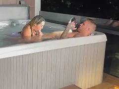 Follando en el hidromasaje