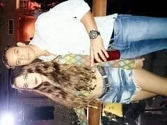 Chico llevó a su novia Bianca al Funk Ball y la buenorra acabó perdiendo el norte en el escenario ligándose a otra mujer delante de todos