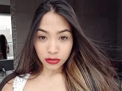 Deliciosa Ninfeta Exhibicionista de Venezuela Mostrandose Semidesnuda Llena de Cachondez para Dar