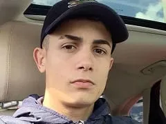 Filtran un vídeo íntimo de Mc Hariel en su propio Instagram tras ser hackeado, follándose a una tía buena en el coche