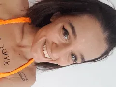 Nicole Nymphet Zorra Morena Simula Oral Con Consolador, Lamiendo El Juguete Por Todas Partes Con Saliva