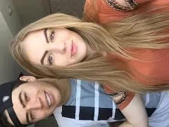 Novia más sexy de se sensualiza moviendo su espectacular culo al son del funk