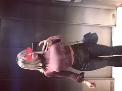 Del Oral De São Paulo Hace Una Mamada Profesional Al Pervertido Que No Puede Contener Su Cachondez Y Vierte Leche En La Boca De La Linda Chica