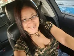 Una profesora pervertida exigía sexo a sus alumnos a cambio de altas calificaciones e incluso enviaba fotos y vídeos atrevidos a los jóvenes