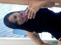 Es Muy Traviesa Haciendo Un Porno Casero Independiente Liberando Su Culo Mientras Su Amiga Filmaba